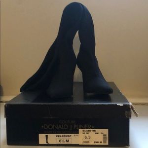 Donald Pliner boots size 6.5
